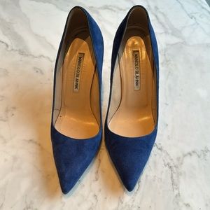 Manolo Blahnik Cobalt BB Suede Heels